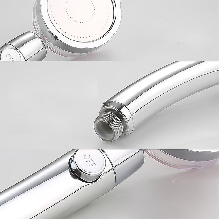 "Roterbar högtrycksdesign duschhuvud i modern stil, förbättrar vattentryck, silverfärgat med filtreringsfunktion."