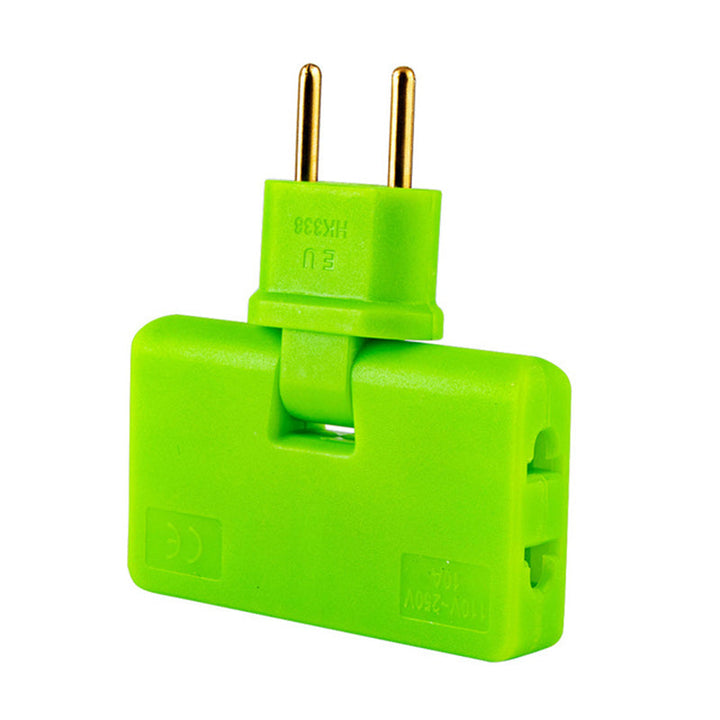 "Roterbar vägguttagadapter med 3 AC-uttag, kompakt design i vitt, idealisk för hem och resa. Brandsäkert material."