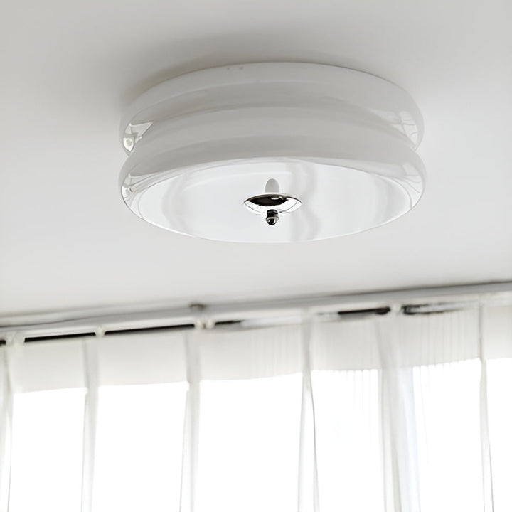 Modern LED-belysning: Rund taklampa från BauhausGleam. Perfekt för vardagsrum och sovrum. Ytmonterad.