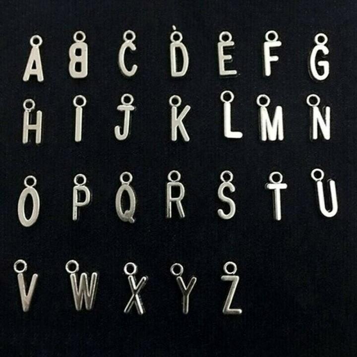 "Rund nyckelring för son/dotter i rostfritt stål, symboliserar kärlek och omsorg, perfekt accessoar och meningsfull gåva."