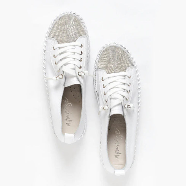"Silvriga dam XO diamant sneakers med paljetter, glänsande design och EVA innersula för stil och komfort."