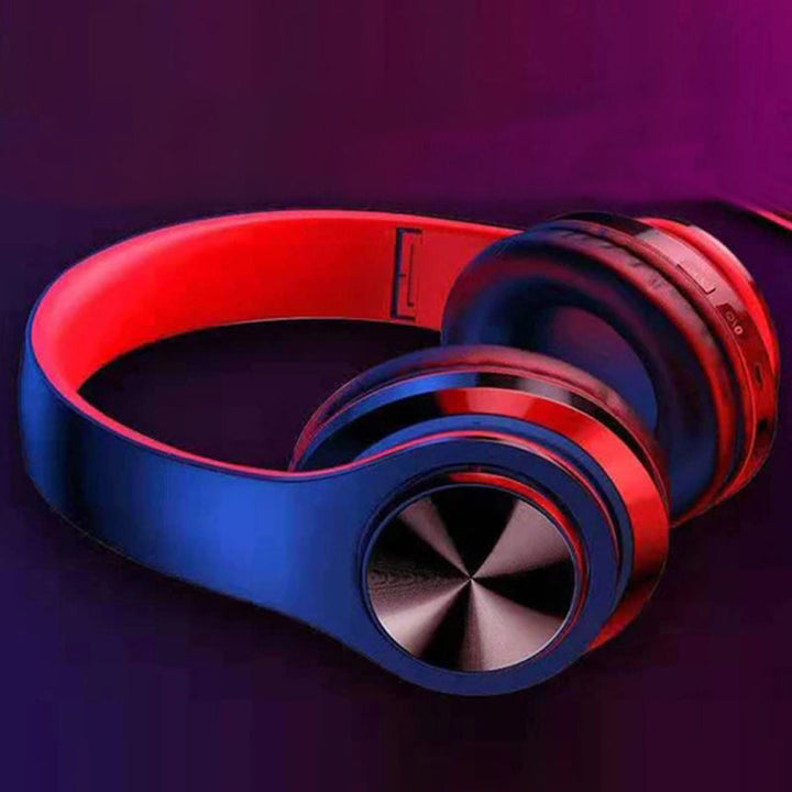 "Självlysande Bluetooth hörlurar med konstläderkåpor, avancerad brusreducering, ergonomisk design; svart och röd färg."