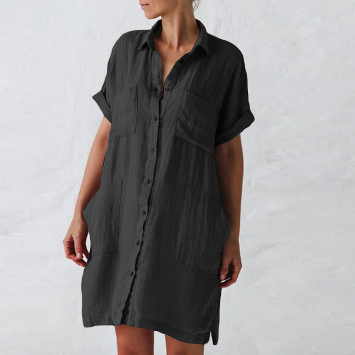 Skjortklänning med ficka i bomullsblandning, kort ärm, skjortkrage, urban casual-stil, vit, rosa, svart, blå.