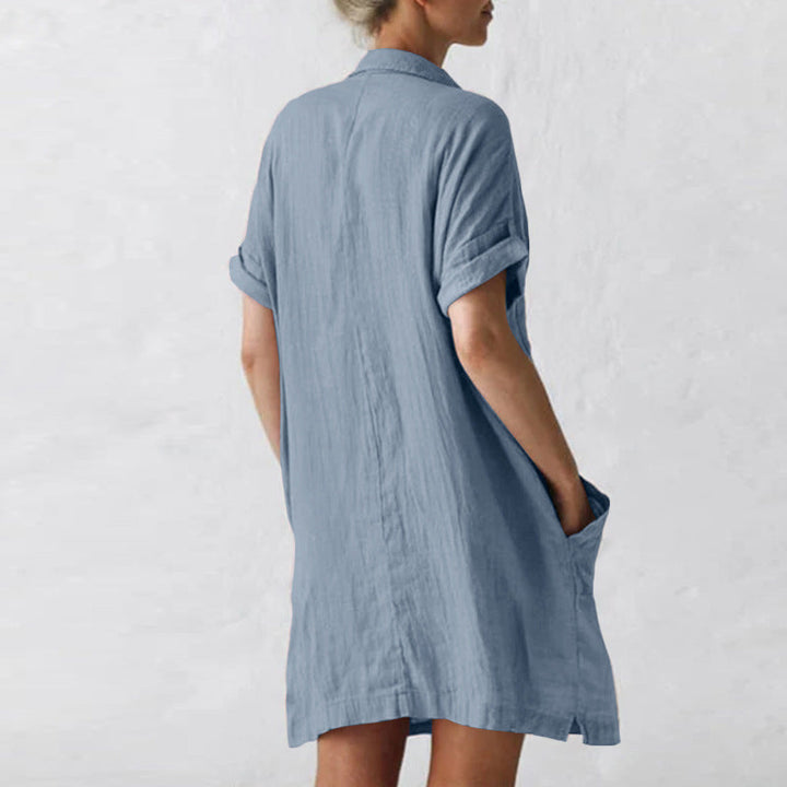 Skjortklänning med ficka i bomullsblandning, kort ärm, skjortkrage, urban casual-stil, vit, rosa, svart, blå.