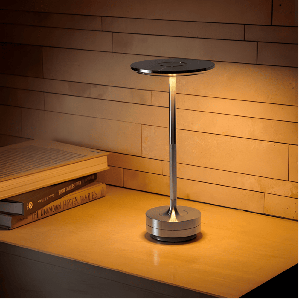 Uppladdningsbar designlampa, sladdlös LED-belysning med touchfunktion för hemmet.