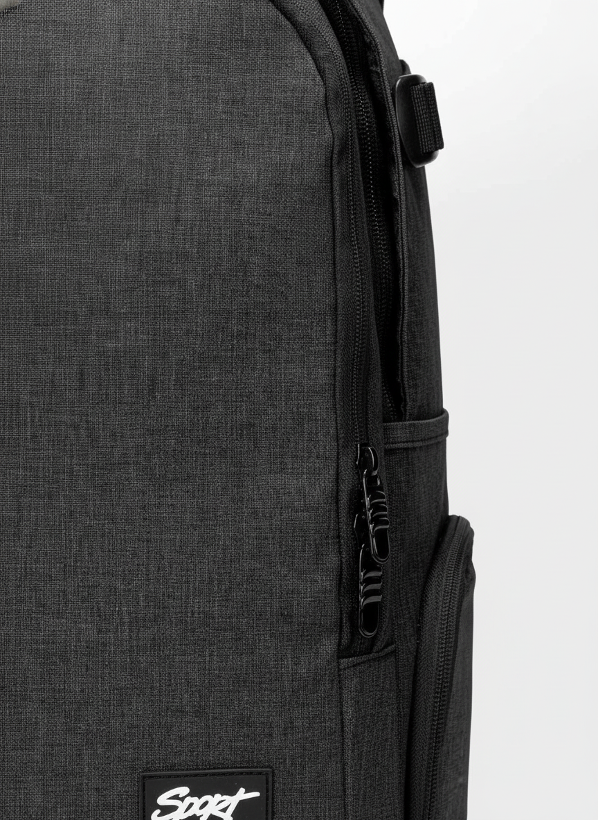 Rymlig men smal resväska med laptopfack. Idealisk unisex ryggsäck för affärs- och privatresor.