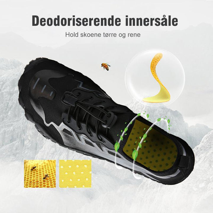 "Snabbtorkande svart utomhus badskor för herr/dam med halkfri sula och andningsbar design, flerfärgade alternativ."