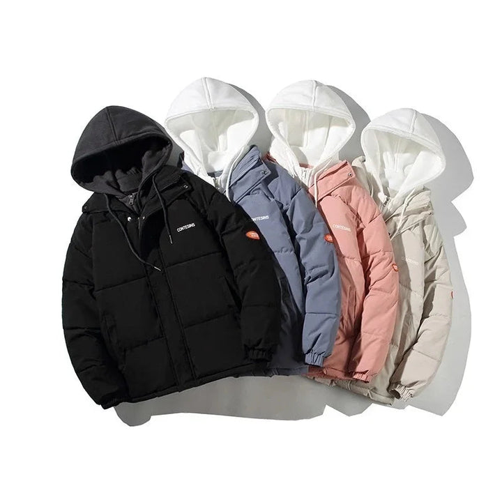 Damjacka i hoodie-modell med rymliga fickor, perfekt för en avslappnad look