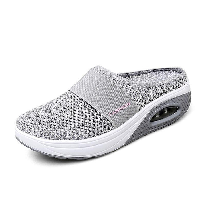 "Snygga och bekväma scroll_slingback sandaler i mesh för kvinnor, platt design med andningsbart material. Perfekt för sommare