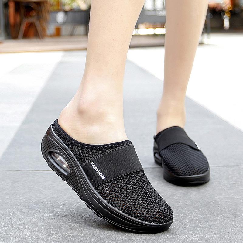 "Snygga och bekväma scroll_slingback sandaler i mesh för kvinnor, platt design med andningsbart material. Perfekt för sommare