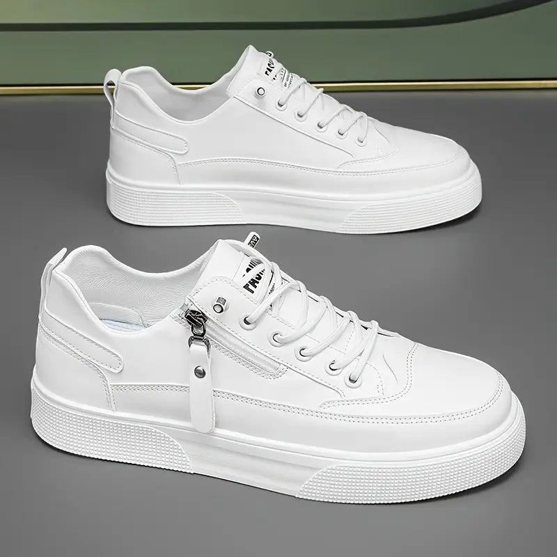 Närbild av dragsystemet på herrskor sneakers i läder, moderna och dämpade, streetwearstil.