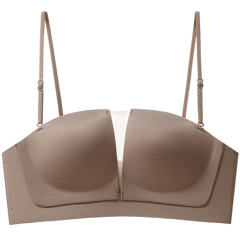 "Sömlös bh i beige med 3D-lyft, halkfri funktion, formande design. Bekväm och stilren med avancerad teknologi."