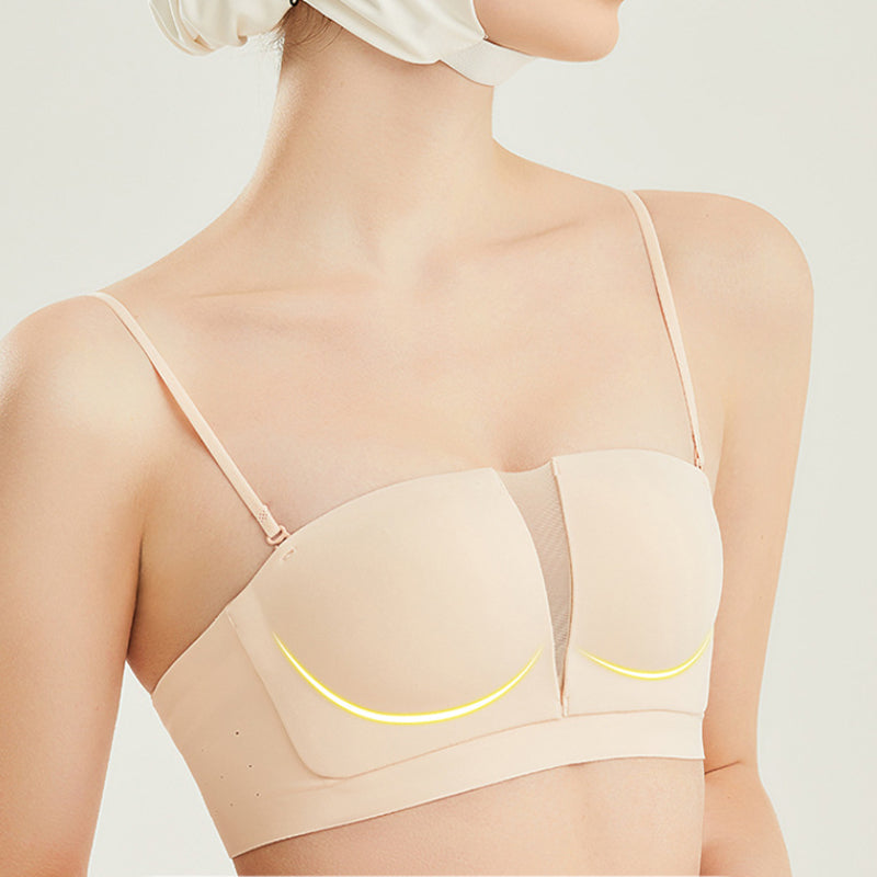 "Sömlös bh i beige med 3D-lyft, halkfri funktion, formande design. Bekväm och stilren med avancerad teknologi."