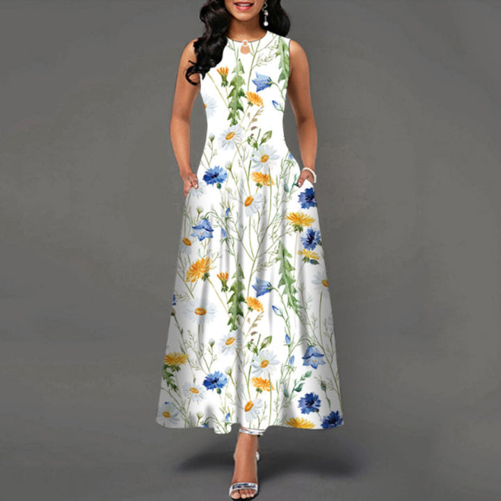 "Somrig ärmlös A-line klänning med rund hals och blommigt tryck, perfekt för eleganta evenemang i varmt väder."