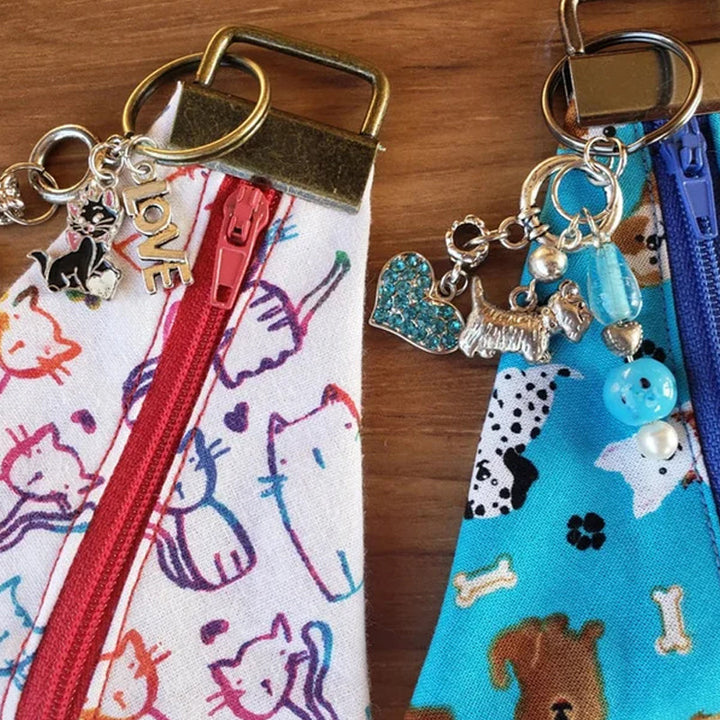 "Söt akryl nyckelpåse för nybörjare, transparent och kompakt design, perfekt för små föremål"