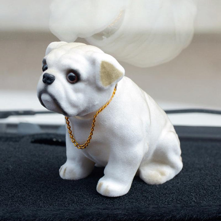"Söt nickande Noddlehund bildekoration i miljövänligt harts, olika stilar inklusive Beagle och Husky, realistisk design."