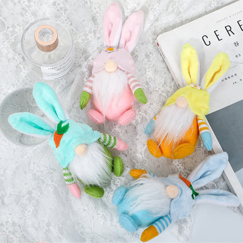 "Söt påskhare berlock i livfulla färger, handgjord för trädgårdsdekoration. Tillgänglig i rosa, blå, gul och grön."