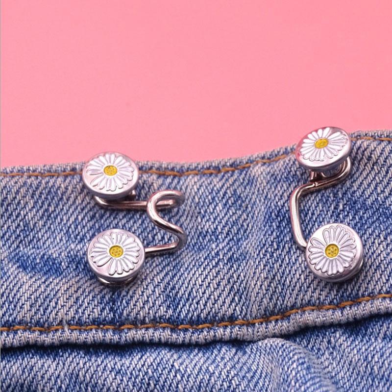 "Spikfri midjespänne för byxor i metall, blomma/silver/brons, justerbart och elegant design, passar jeans och kjolar."