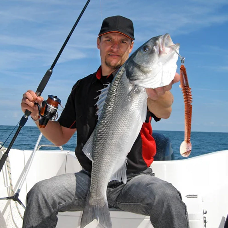 "Sportfiskebete med paddelsvans för livsliknande simning, realistiska detaljer, perfekt för abborre och öring."