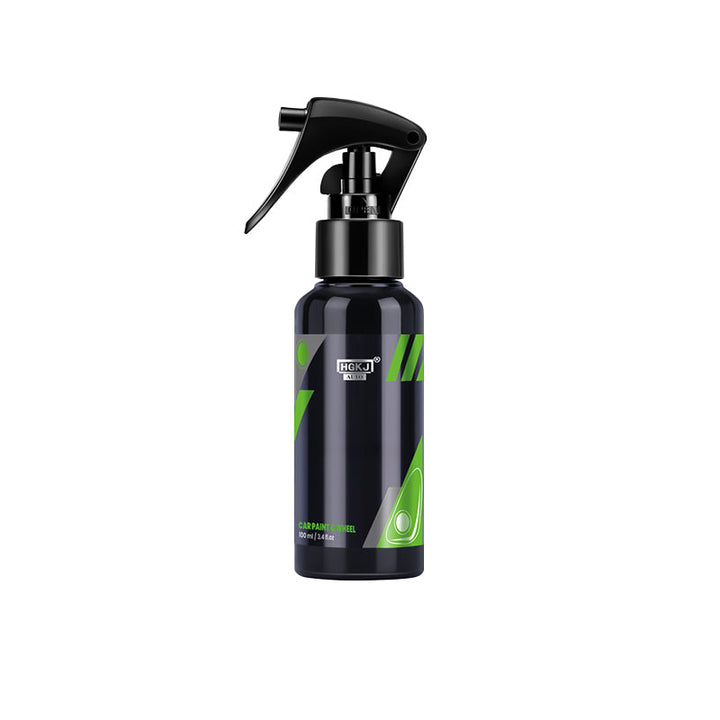"Spray för bilplast och ytrenovering, ger glans och skydd med torr finish. För in- och utvändig användning."