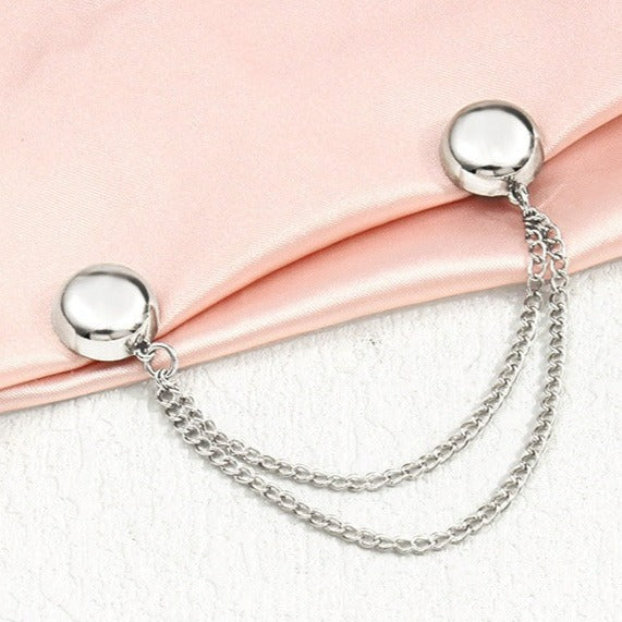 "Stark magnetisk knapp i metall för klädjustering, rund design med silverfärg, kompakt och elegant för enkel användning."