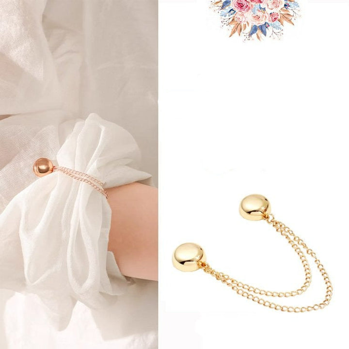 "Stark magnetisk knapp i metall för klädjustering, rund design med silverfärg, kompakt och elegant för enkel användning."