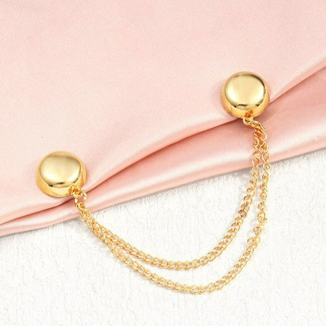 "Stark magnetisk knapp i metall för klädjustering, rund design med silverfärg, kompakt och elegant för enkel användning."