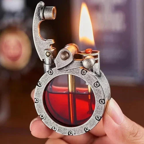 Unik Steampunk kerosintändare i metall, retro design. Lyxig herr-/damaccessoar för utomhusbruk.