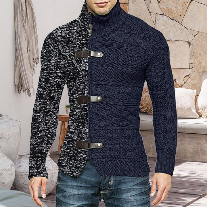 "Stickad herrcardigan med läderdetaljer och ståkrage i mjukt bomull, perfekt för stil och värme under höst och vinter."