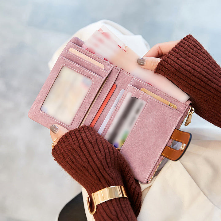 "Stilfull damplånbok i texturerat PU-läder med bältesspänne, lyxig kvinnlig accessoar för kort och kontanter."