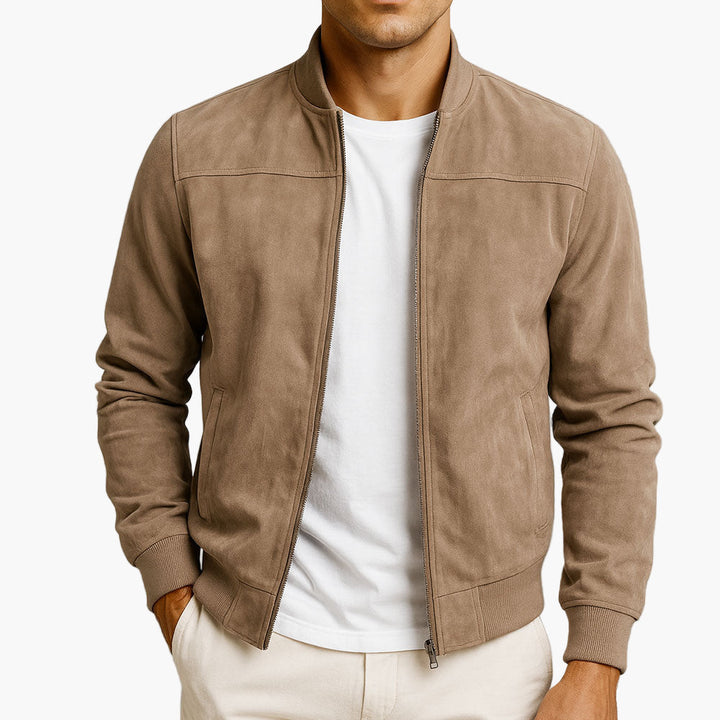 Stilren herr bomberjacka slim fit i mångsidig design för vardag och fest. Klassiskt ytterplagg för mode.