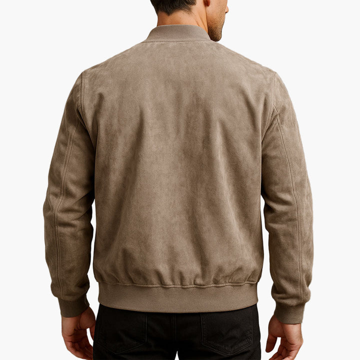 Brun herr bomberjacka slim fit, perfekt vardagsjacka. Modernt och stilrent ytterplagg för män.