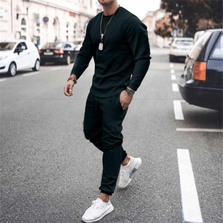Bekväm herr tracksuit, mjukt sportklädesset för män. Stilren design för både träning och fritid.