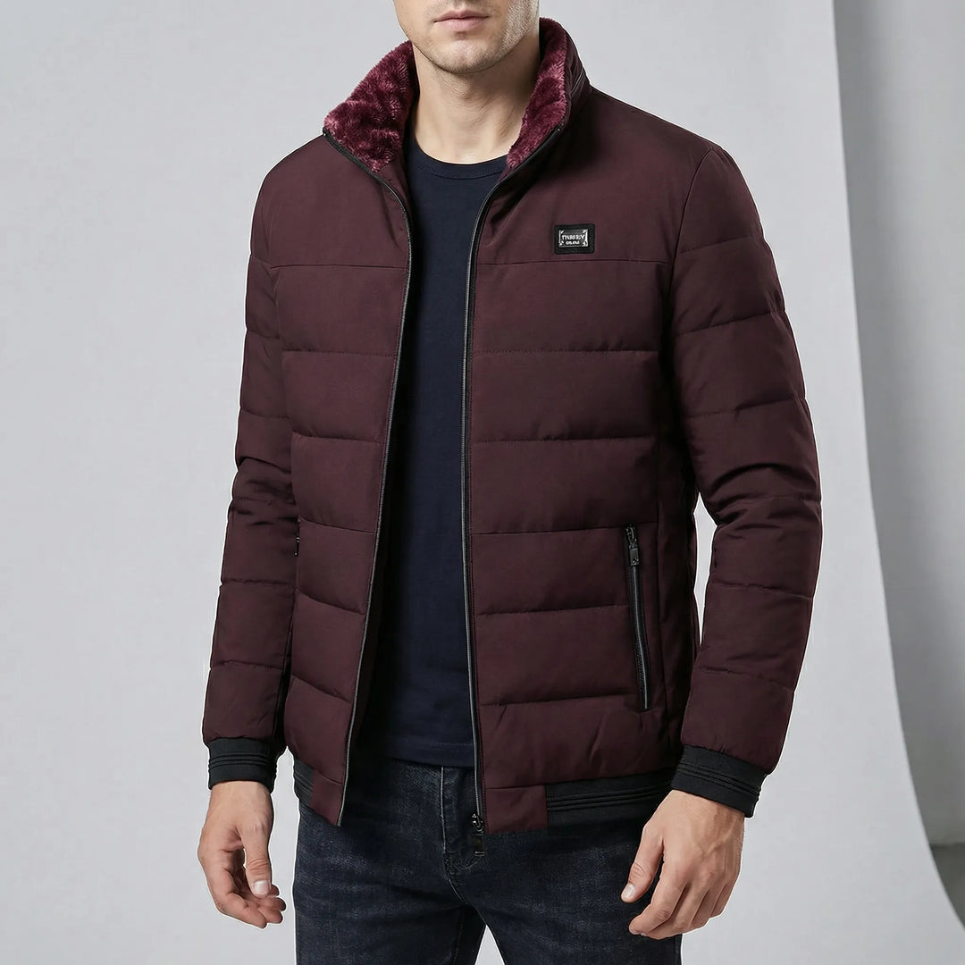 Joseph quiltad herrjacka, stilren och funktionell för höst och vinter. Vadderat ytterplagg med dragkedja.