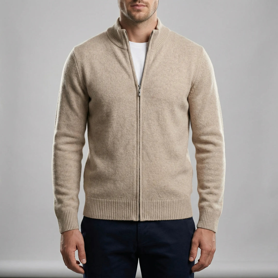 Mångsidig herrkofta med dragkedja, idealisk som mellanlager. Regular fit och stilren design för casual och vardagslook.