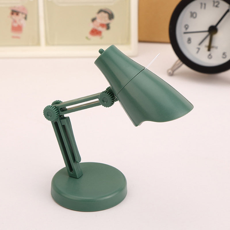 "Stilren magnetisk mini skrivbordslampa i flera färger med justerbar vinkel och bärbar kompakt design."