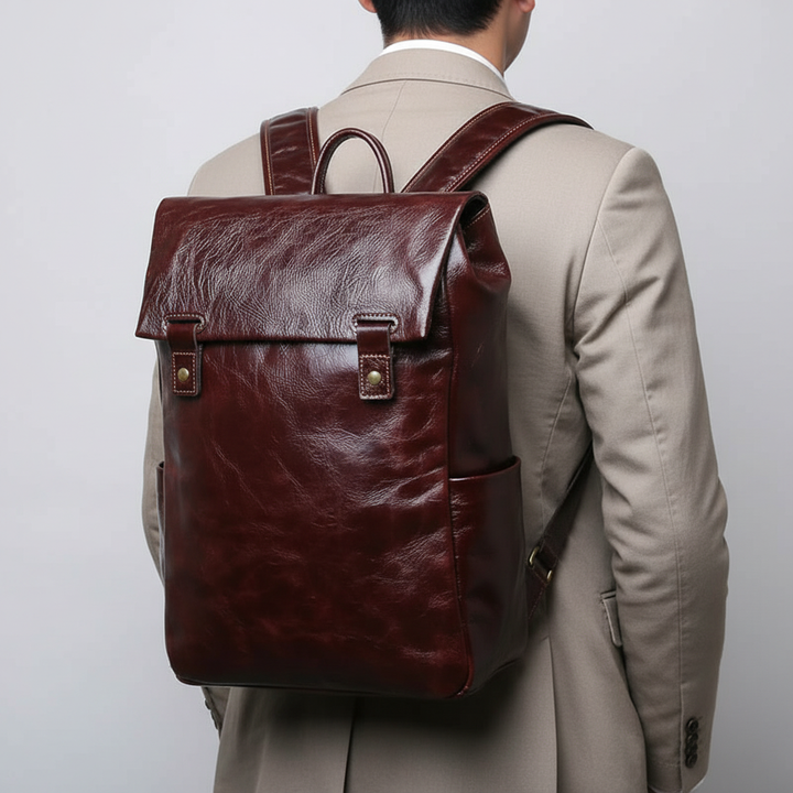 Bekväm BackPackPro laptopryggsäck i läder med vadderade axelband. Stilren & funktionell unisex arbetsväska.
