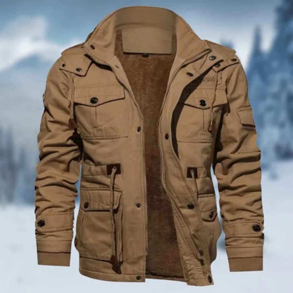 Stilren, vattenavvisande herrparka George i beige. Vindtät vardagsjacka, perfekt för höst och vinter.