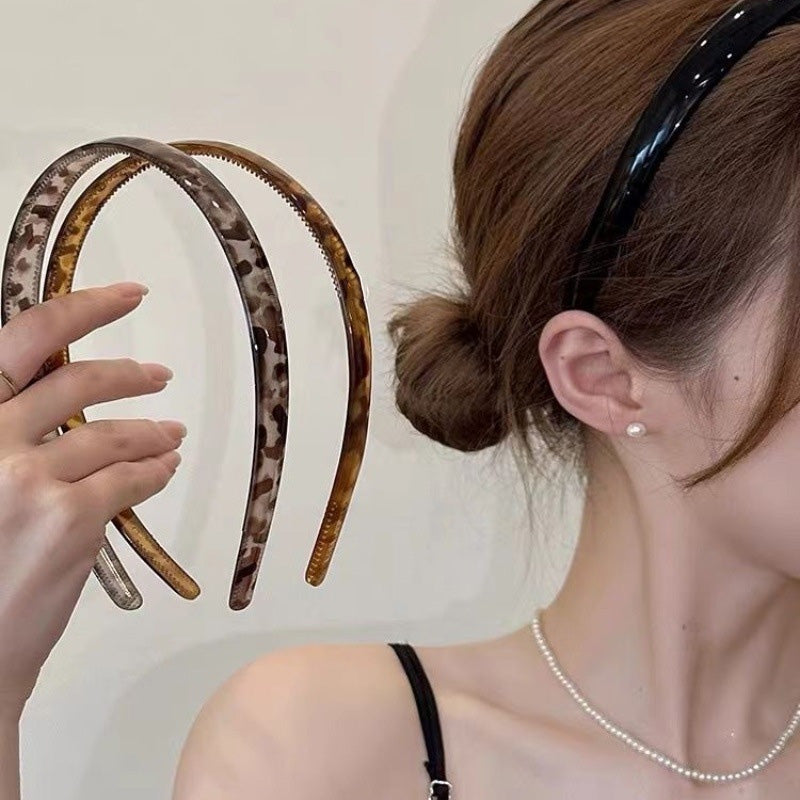 "Stilrent unisex acetatpannband för glasögon, böjt design, perfekt för dag och natt. Accessoar för kvinnor, bekvämt, elegant.