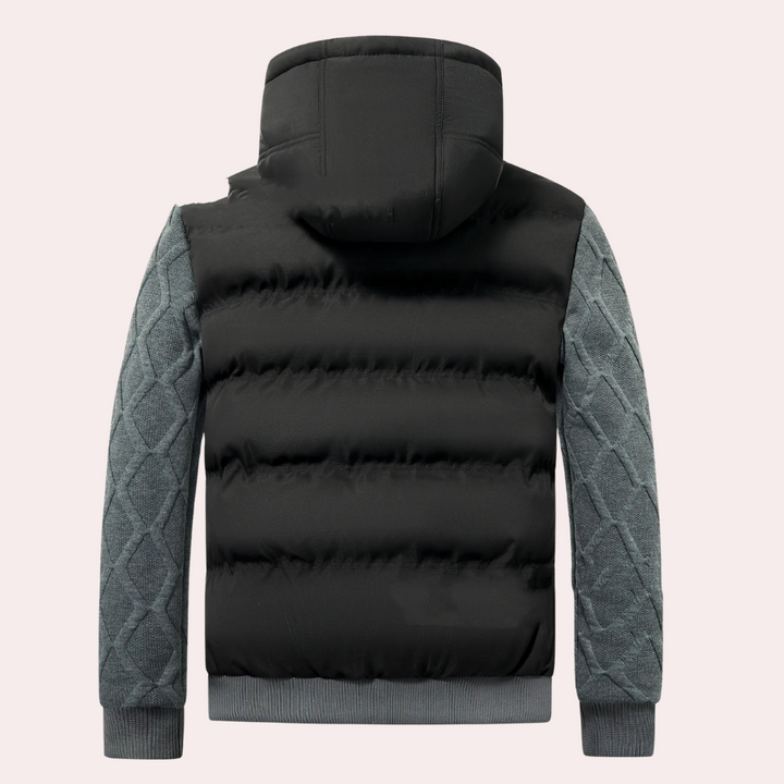 Mörkblå stilren herr pufferjacka, perfekt som varm höst- och vinterjacka. Bekväm och modern design.