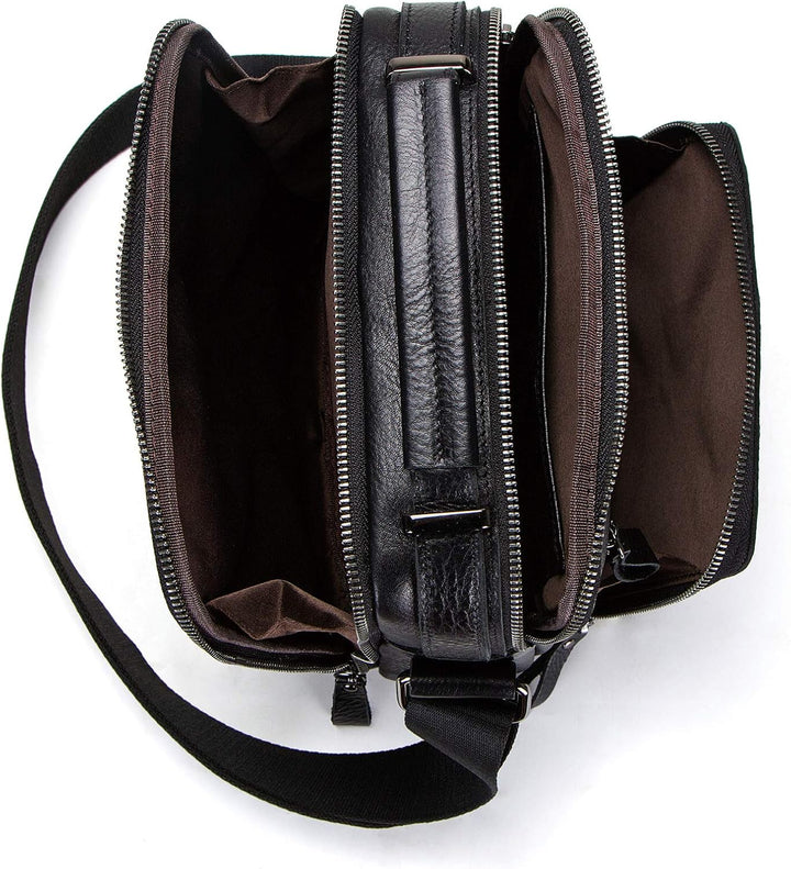 Stilren svart läder messengerväska, perfekt som studieväska eller arbetsväska. Unisex axelväska.