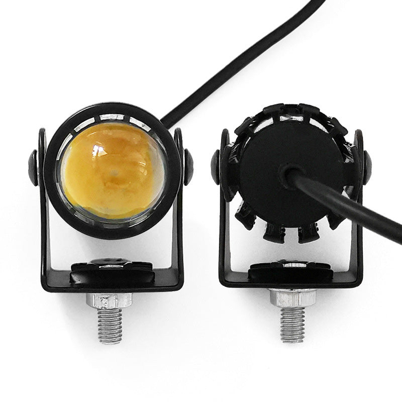"Svart LED motorcykelstrålkastare med dubbel ljusfunktion, kompakt design, vit och gul lampa, för alla väder."