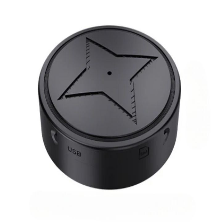 Kompakt svart mini-GPS-spårare med magnetfäste, idealisk för säkerhets- och resespårning.