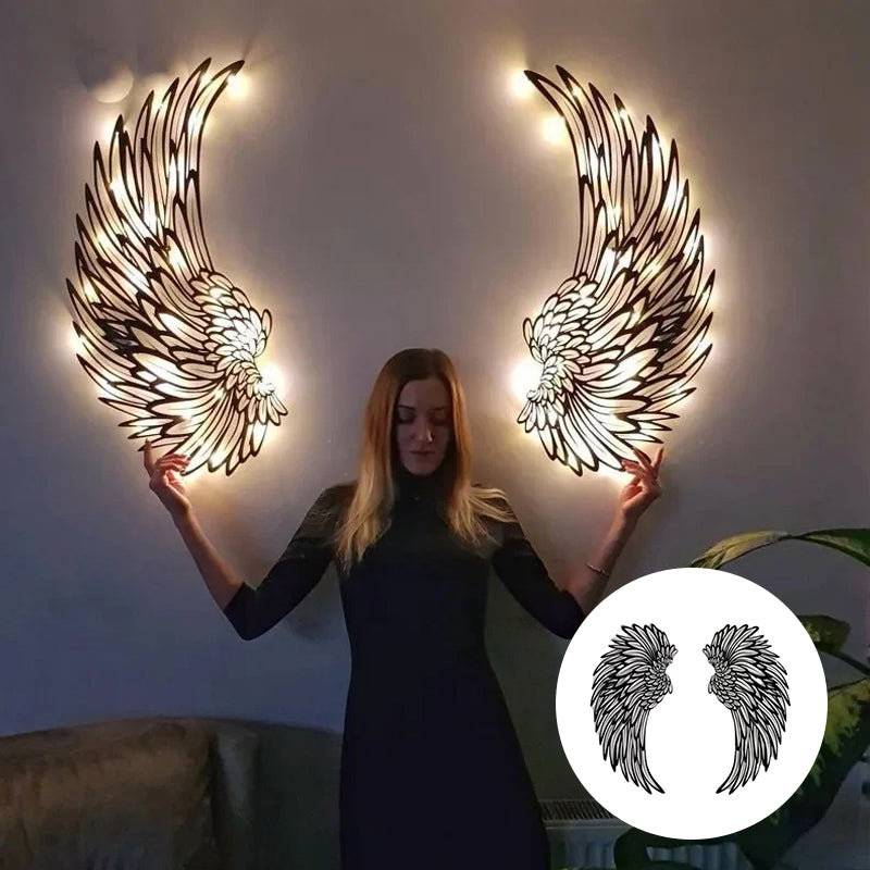 "Svart metallväggkonst med änglavingar och LED-lampor ger modern hemdekoration med unik 3D-skuggeffekt."