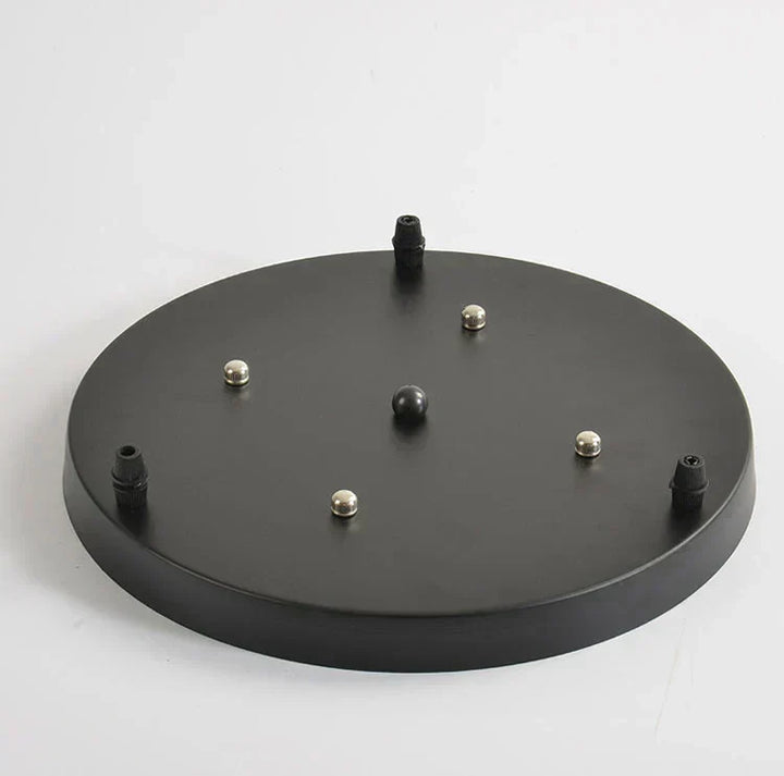 Stilren takplatta för pendellampor. Elegant design i järn som kompletterar din hembelysning.