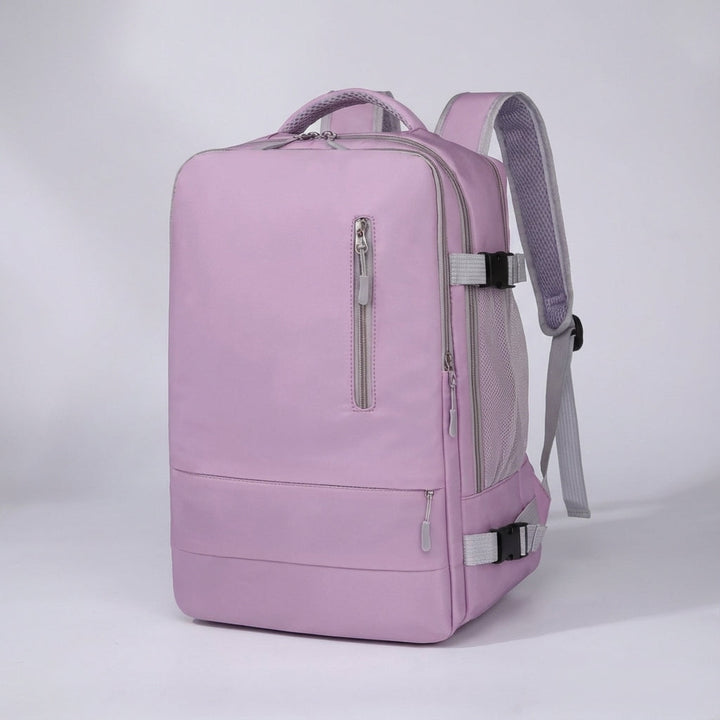 Svart antistölds ryggsäck med dedikerat vadderat laptopfack för säker transport av din dator.