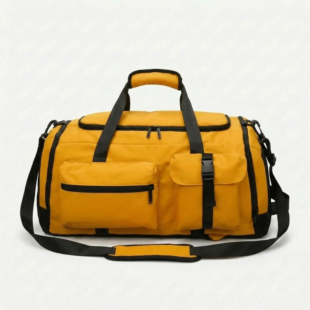 Mångsidig sportryggsäck för resor och träning. Unisex duffel-ryggsäck med flera fack.