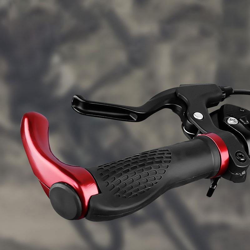 "Svarta antiglid cykelhandtag i TPR gummi med ergonomisk design, mönstrad yta och integrerad aluminiumlegering."