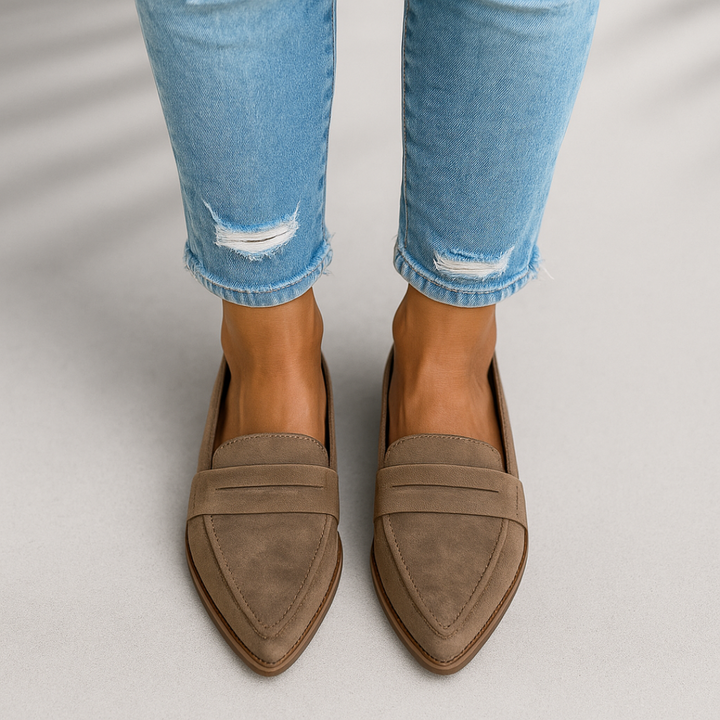 Eleganta svarta damloafers 'Trendig Komfort', mångsidiga skor som matchar både höst- och vårkläder.