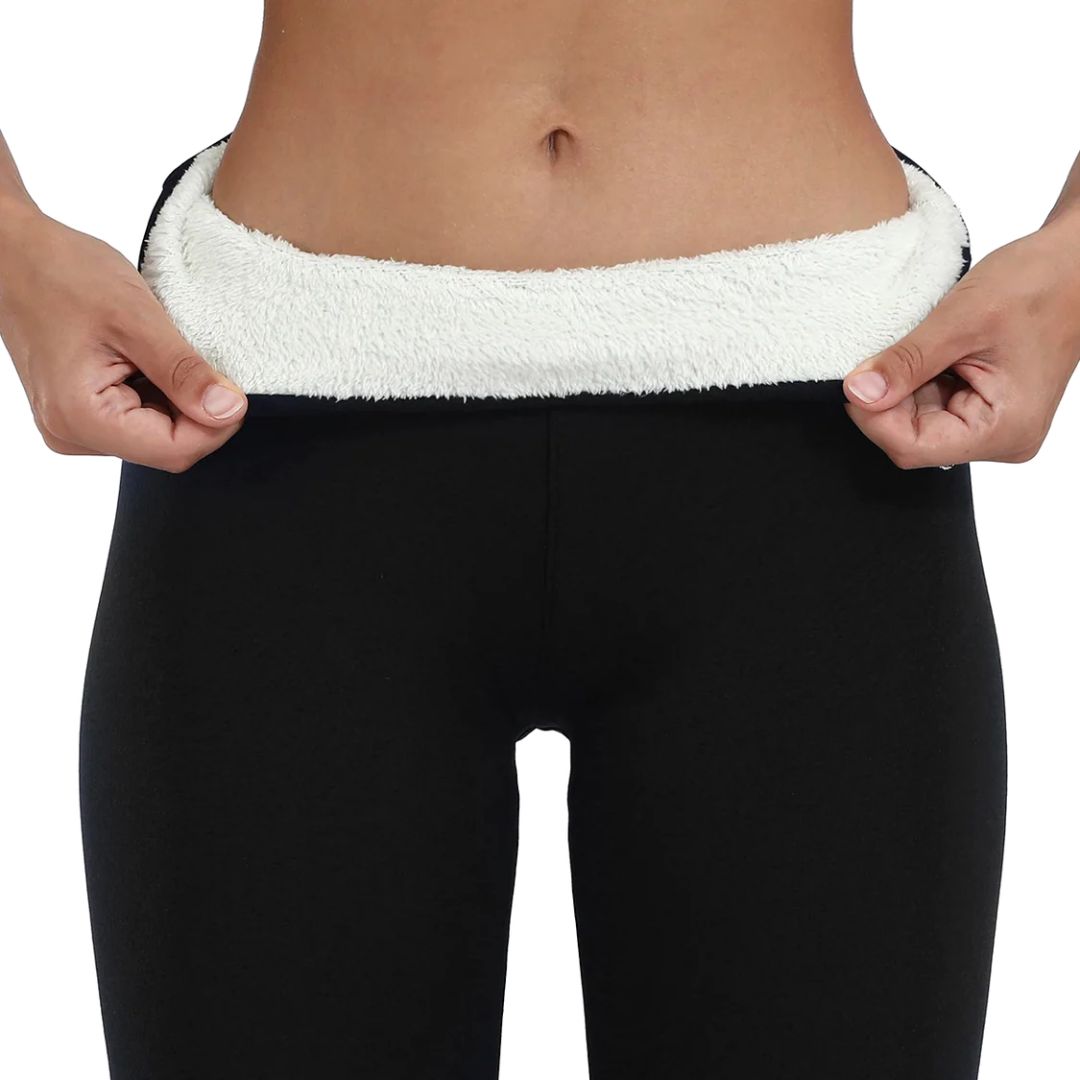Svarta fodrade värmetights för dam med hög midja, perfekta för vinterväder & extra värme.